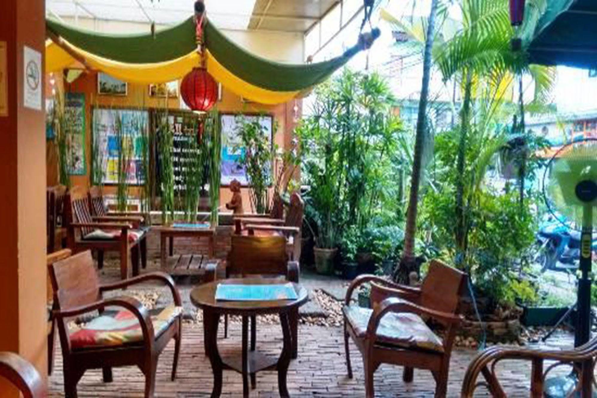 All In 1 Guesthouse Chiang Mai Exterior foto