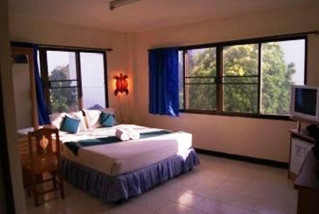 All In 1 Guesthouse Chiang Mai Exterior foto